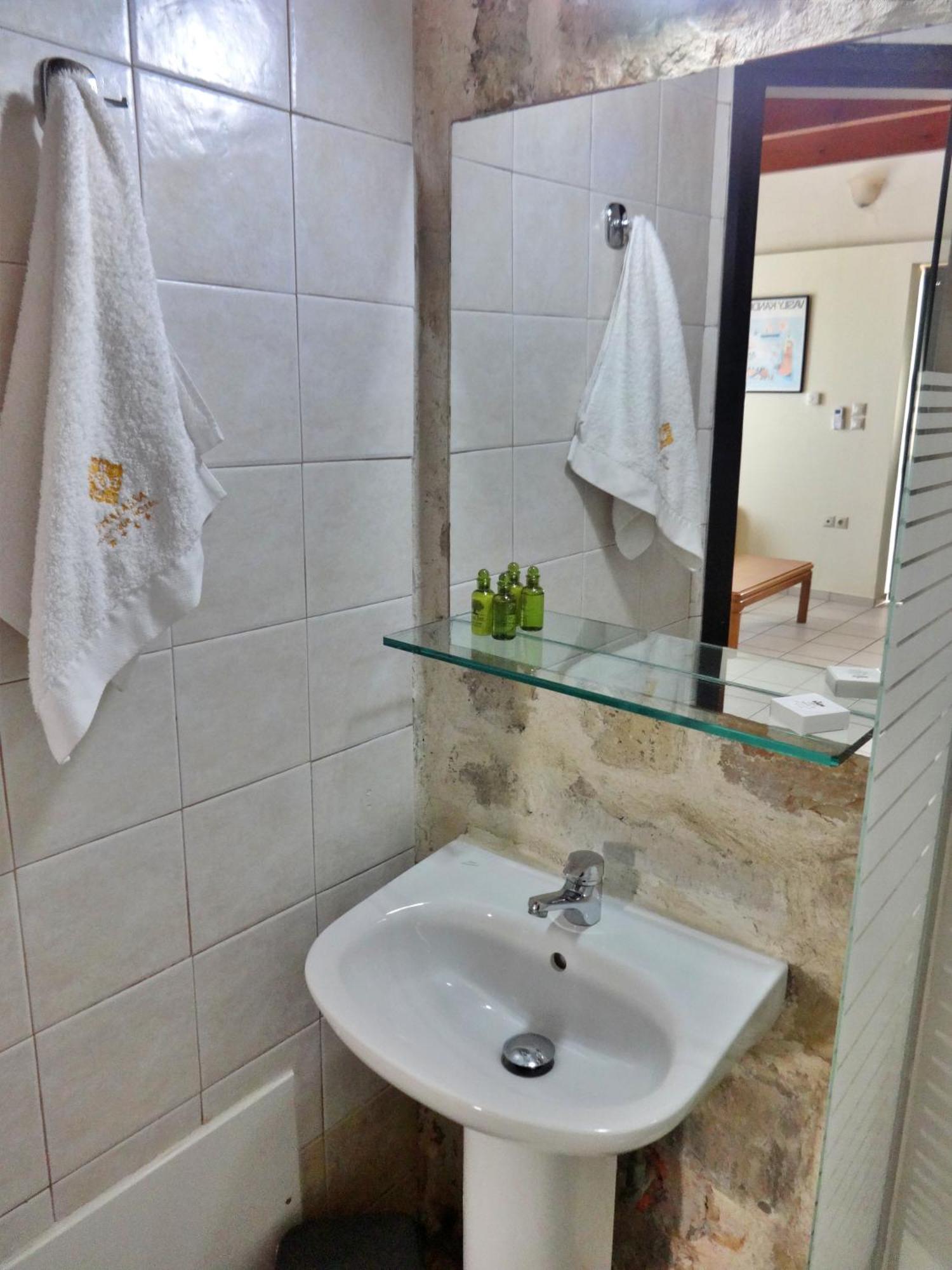 העיירה רתימנו Thalassa Apartments מראה חיצוני תמונה