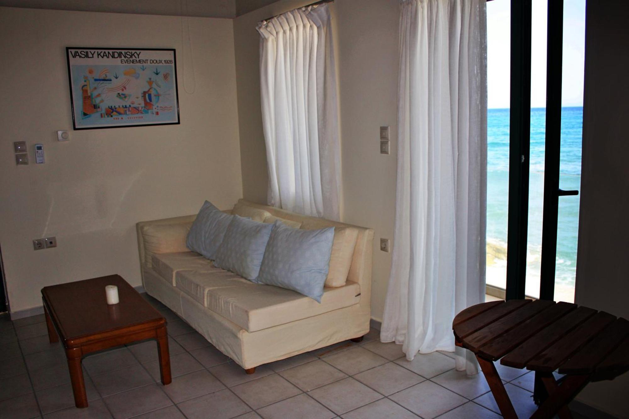 העיירה רתימנו Thalassa Apartments מראה חיצוני תמונה